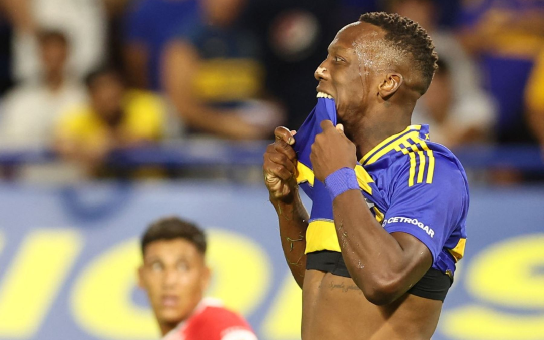 Luis Advíncula se queda sin DT: Boca arrojó Gago