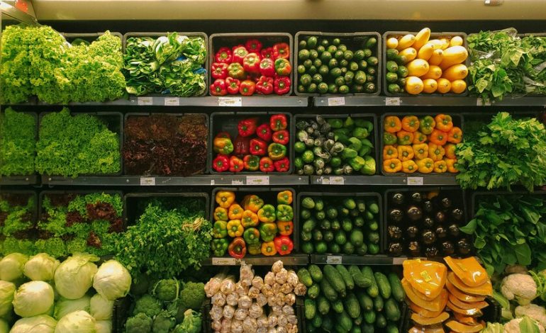A favor y en contra de una dieta cada vez más internacional y «desestacionalizada»