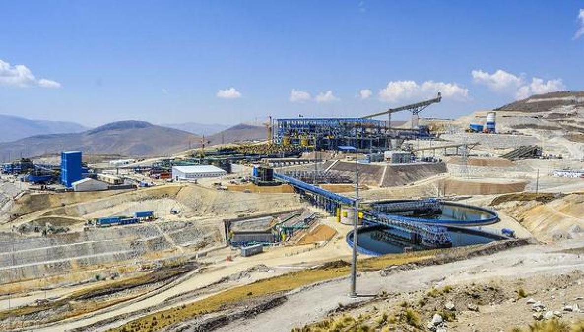 Las transferencias mineras de Canon y los viajes del autor agregaron S / 2,611 millones