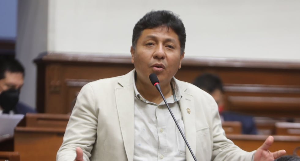 Acción popular: cuatro parlamentarios solicitan llamar a una reunión para resolver Raúl Doroteo a su expulsión | Último | Citación

 – El diario andino