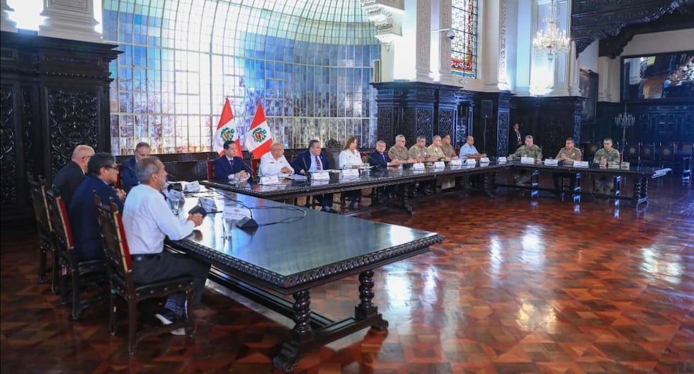 El gobierno se corrige y permite que los mineros formales continúen operando: ¿qué sucedió en el medio para el cambio de postura? | CAL