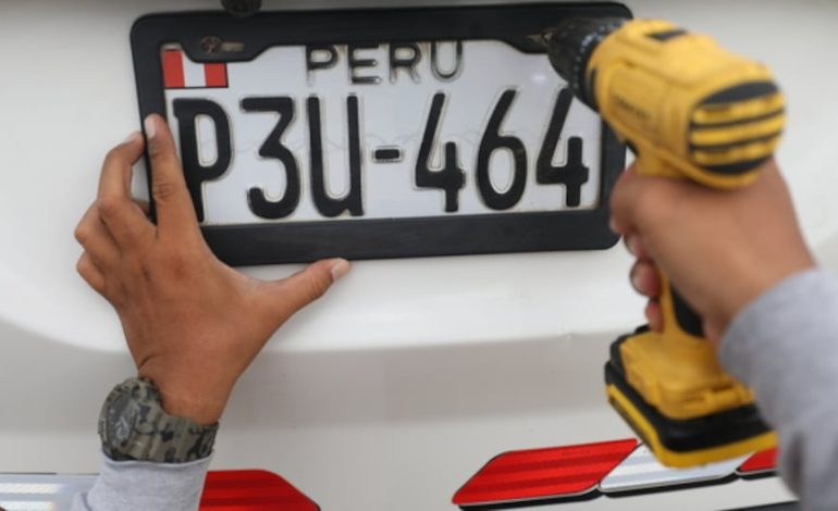 Cambio de placa para vehículos M1: vehículos que incluyen y cómo afectarán SOAT y otros servicios | CAL