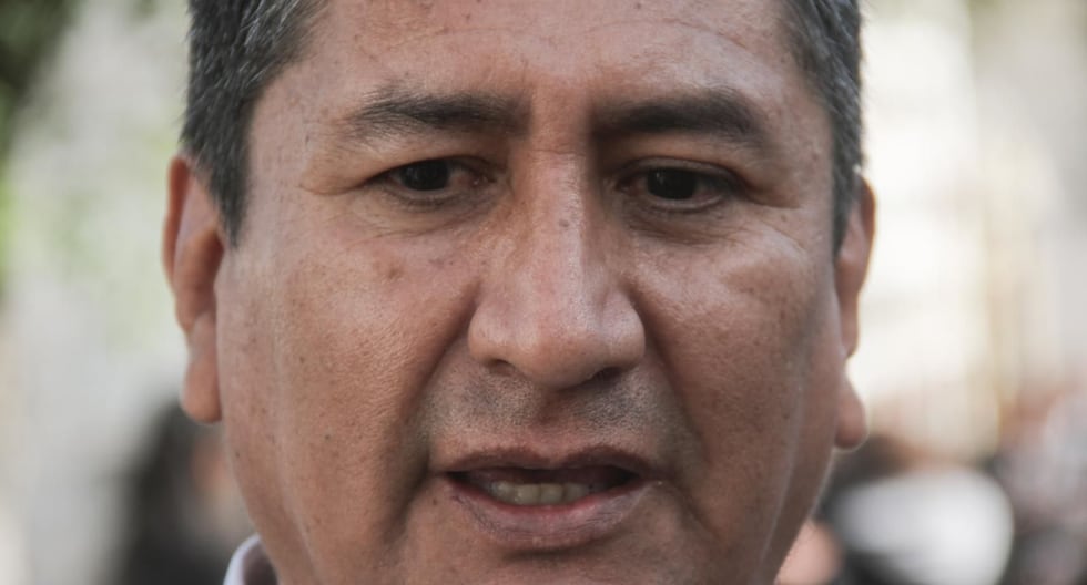 Vladimir Cerrón: Cuenta bancaria de Seon y obligación de transferir más de S/ 1 millón y medio al estado | Eliminación del dominio | Último | Citación
