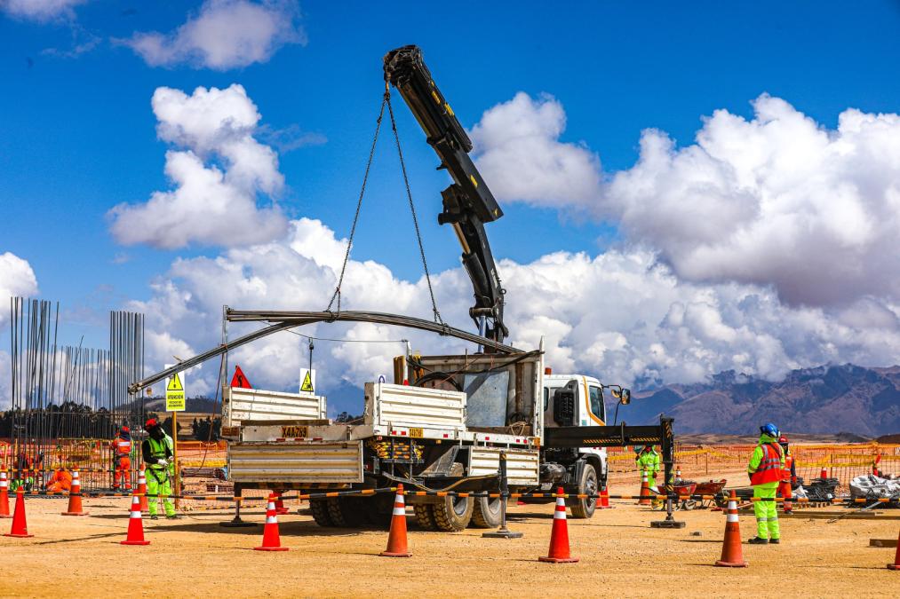 La construcción del aeropuerto de Chinchero registra un progreso del 31.2%