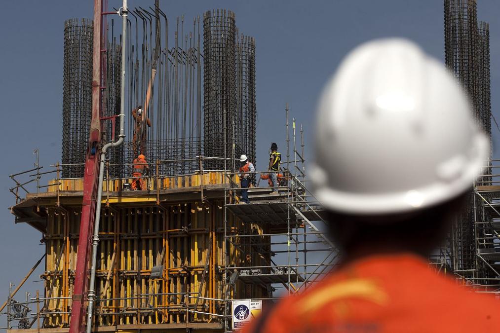 MEF disminuye la proyección del crecimiento económico de Peruin al 3.5%