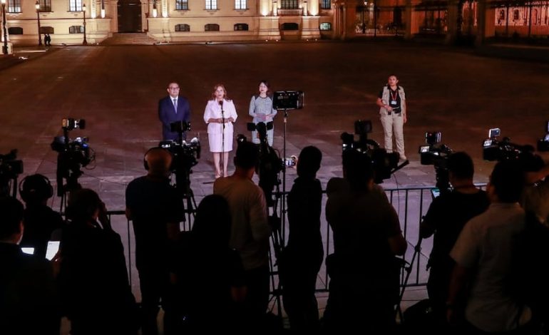 Día mundial de la libertad de prensa: agresión del gobierno y marca de asesinato del periodista para el primer semestre de 2025 en Perú | Último | Citación