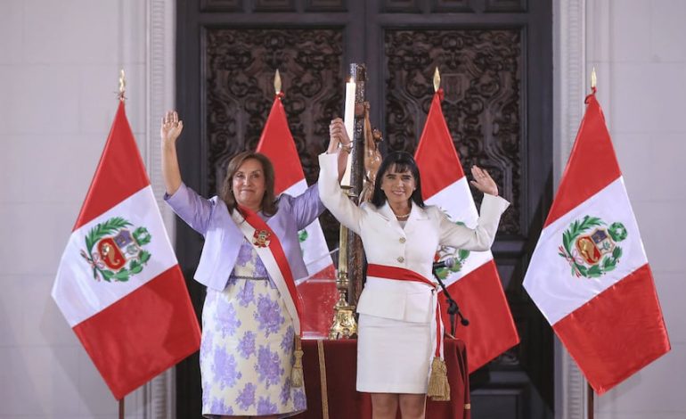 Desilu León fue ratificado como Ministro de Asuntos Exteriores y Turismo | Perfil, pista y CV | PCM | Dina Boluarte | Mincour | Último | Economía