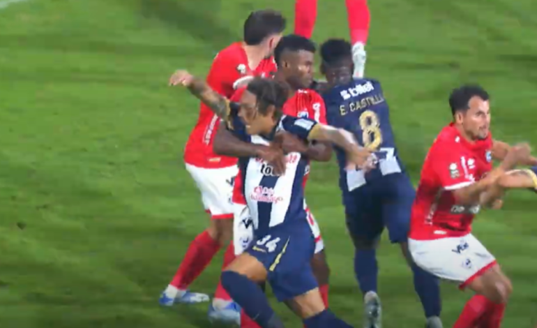 Conar admite errores de la var en el posible juego penal contra Paolo Guerrero