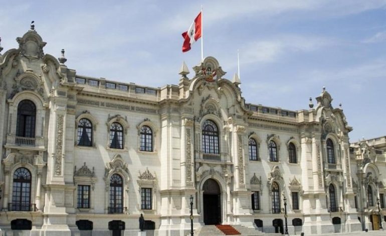 El futuro Perú no debe decidir entre los presupuestos políticos