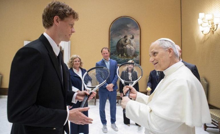 El Papa Leo XIV recibió Jannik Sinner número 1 Ranking ATP Tennis en el Vaticano