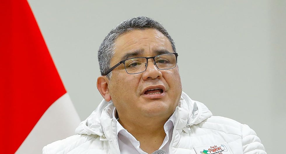Juan José Santiváñez: Confirman que la oficina del ex secretario de estado en el palacio del gobierno costaría 900,000 suelas en salarios | Dina Boluarte | Último | Citación

 – El diario andino