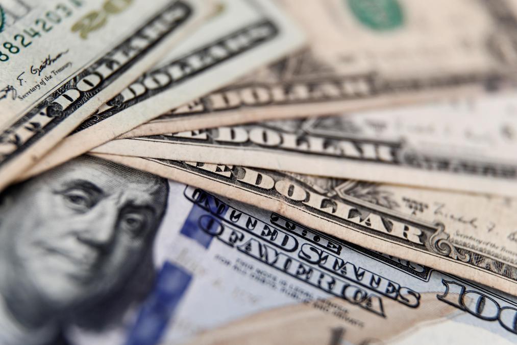 ¿En qué moneda me corrige?

 – El diario andino
