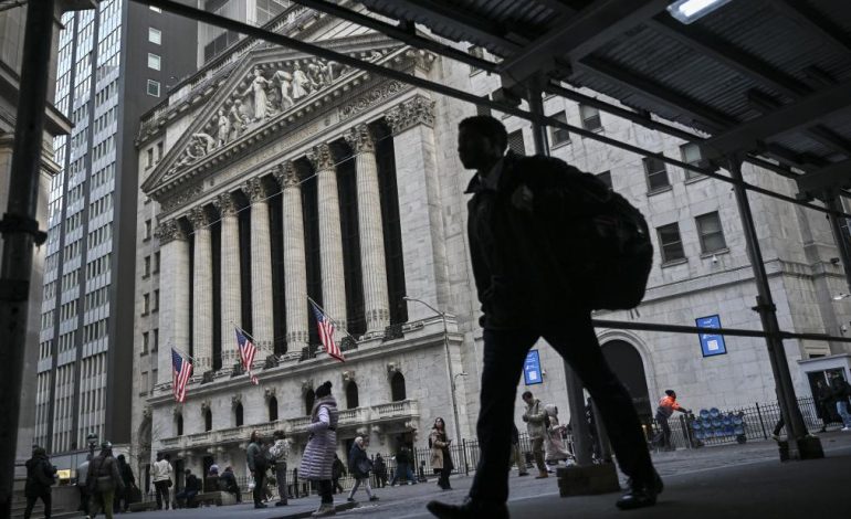 Wall Street cae por miedo a los aranceles estadounidenses

 – El diario andino