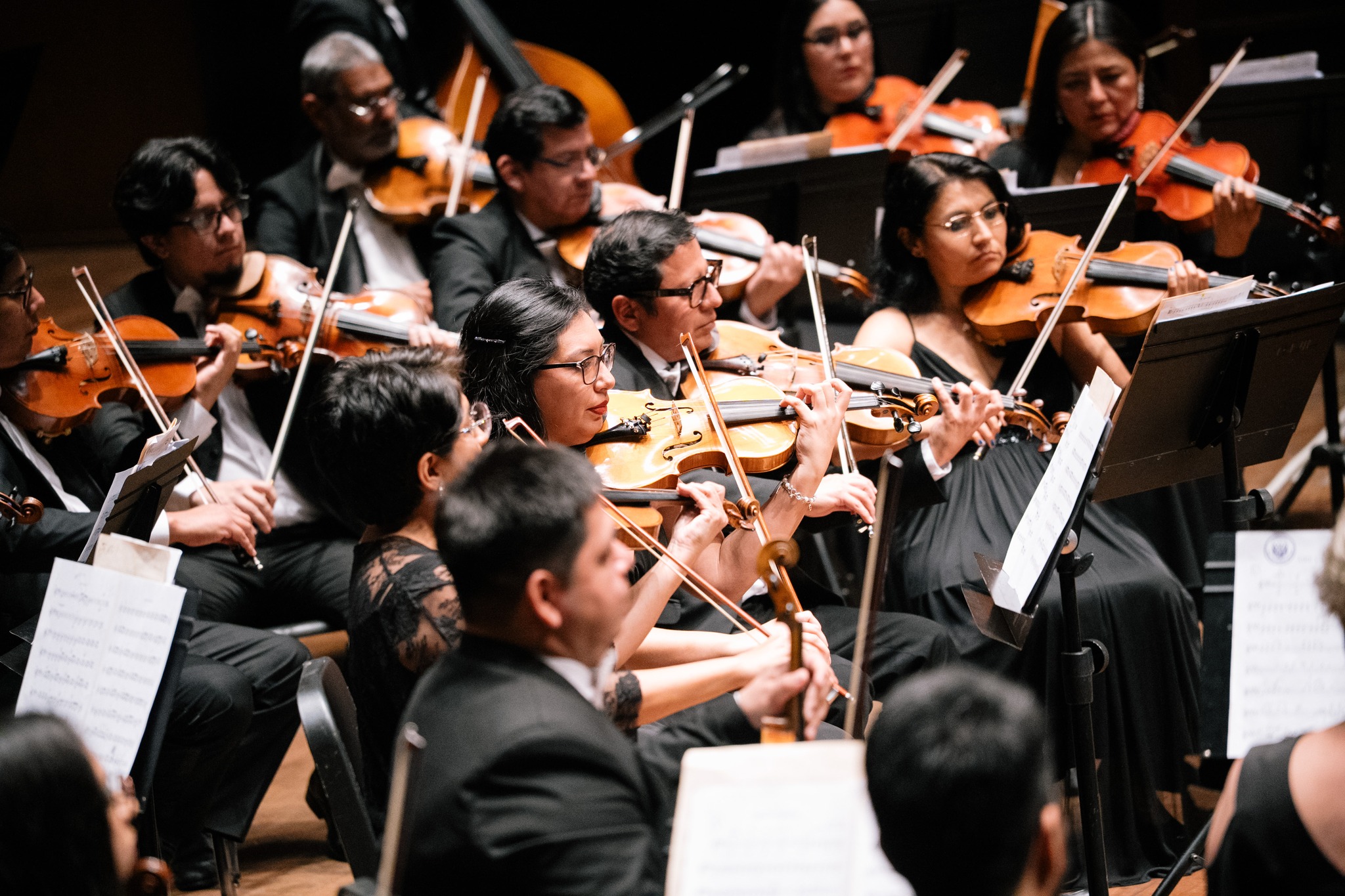 Claudio Constantini cegado de piano y bandoneón a lo largo de la Orquesta Sinfónica Nacional o Perú

 – El diario andino