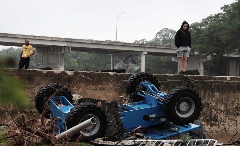 Las inundaciones en Texas dejan al menos 52 muertos, incluidos 15 niños | Estados Unidos | MUNDO
– El diario andino
