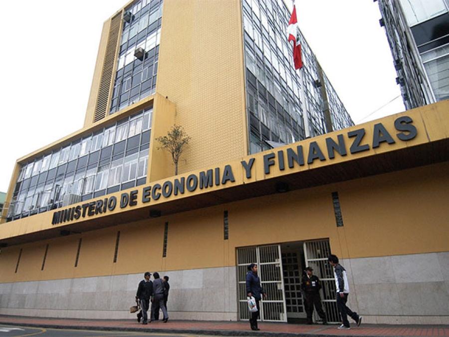 Conocen nuevos vicepresidentes de finanzas y economía.

 – El diario andino