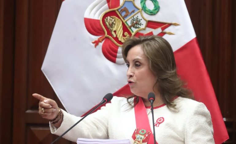 El alcalde López Aliaga y los gobernadores de Noriega y Cárdenas rechazaron los mensajes de Boluarte: ¿Qué comentario le pusieron las autoridades?

 – El diario andino