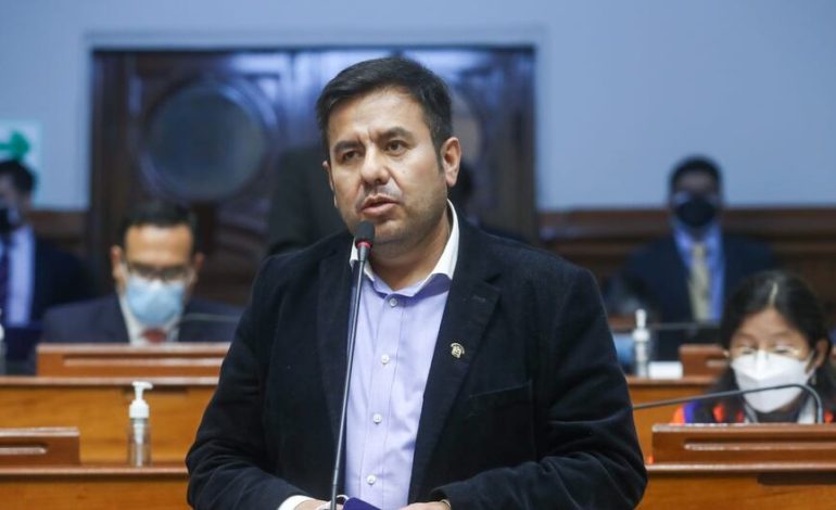 Carlos Zebalos por una nueva queja constitucional contra él: «Lamento que este tipo de argumentos del fiscal» | Citación

 – El diario andino