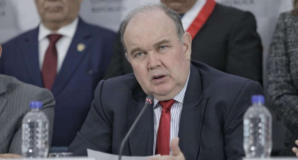 JNE: Un informe de vigilancia advierte sobre la posible neutralidad Rafael López Aliaga | Último | Citación

 – El diario andino