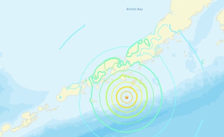 Terremoto en magnitud 7.3 y alerta de tsunami | Estados Unidos | USGS | | MUNDO

 – El diario andino