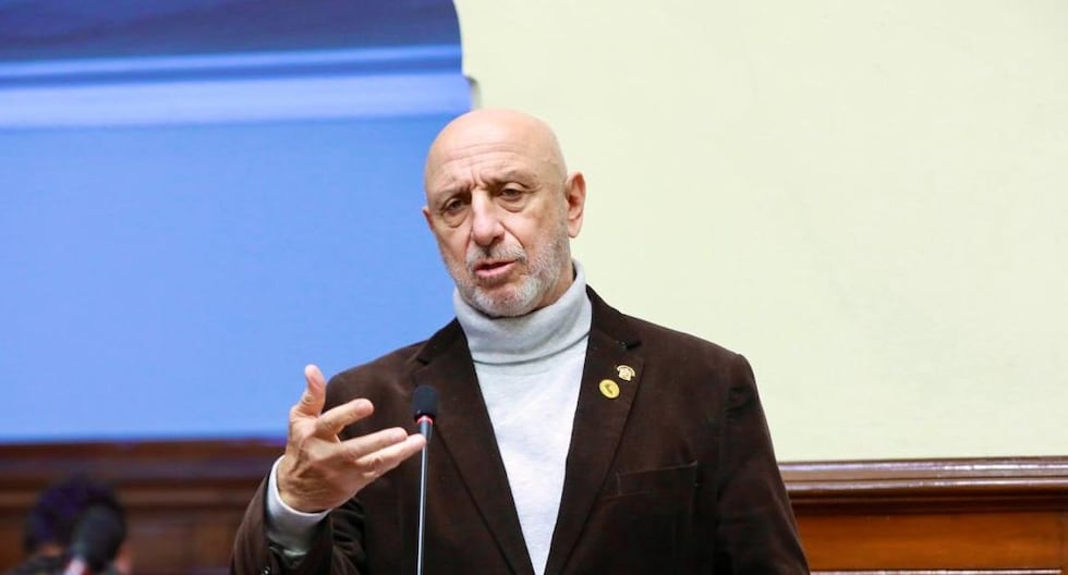 José Cueto dice que presentará su lista a la junta el viernes con el apoyo de los bancos izquierdos | Último | Citación

 – El diario andino