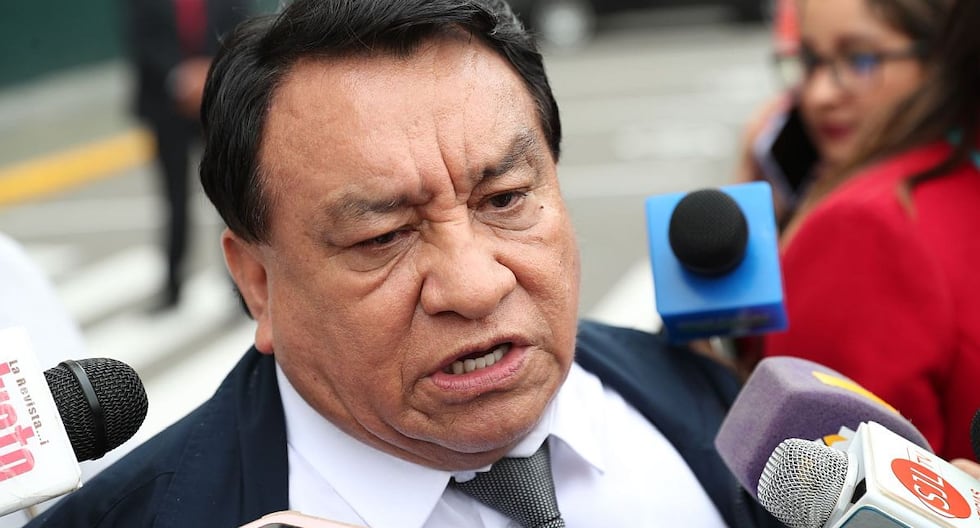 José Luna Gálvez: El tribunal vuelve a aplicar el obstáculo de los espectadores a la salida del país antes del 11 de agosto | Podemos Perú | Onpe | Último | Citación

 – El diario andino