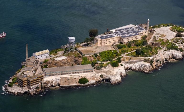 Alcatraz: Las autoridades federales de los Estados Unidos visitan la prisión después de la luz verde a su reapertura en California | Donald Trump | Pam Bondi | Doug Burgum | Oficina de prisión | Aligator Alcatraz | Estados Unidos | Último | MUNDO

 – El diario andino