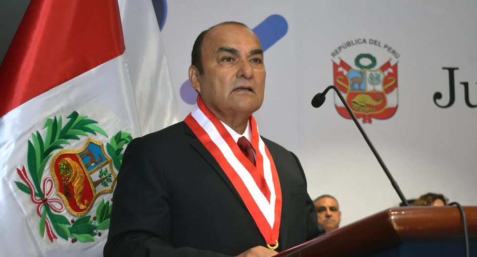 La Oficina del Fiscal realiza el procedimiento en la Oficina del Defensor del Pueblo con el nombramiento de Gino Ríos en el Comité Nacional del Fiscal General del Fiscal Nacional | JNJ | Último | Citación

 – El diario andino