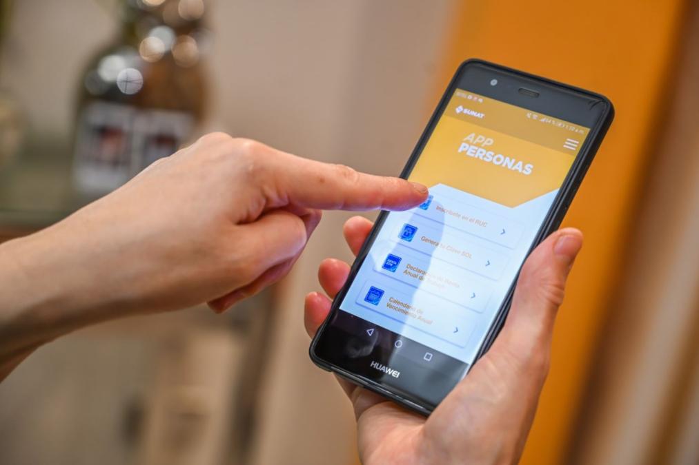 ¿Cómo emitir recibos por tarifas electrónicas?

 – El diario andino