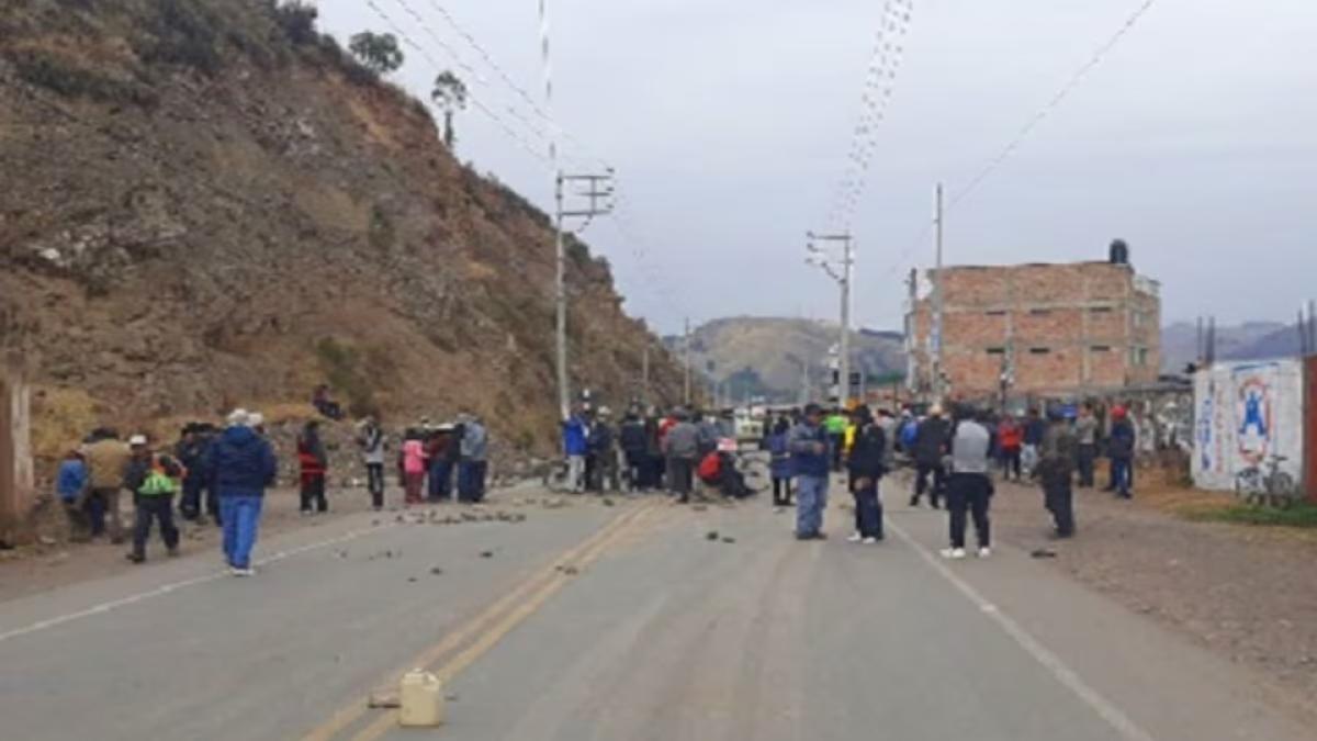 El bloque de la carretera tiene un impacto del 0.2% del PIB, según BCR

 – El diario andino