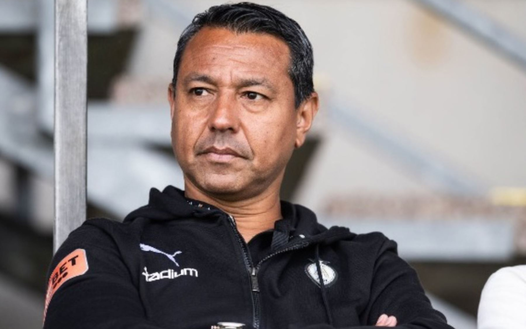 ¡Nolberto Solano al Lejano Oriente! ‘Ñol’ será el DT de Pakistán

 – El diario andino