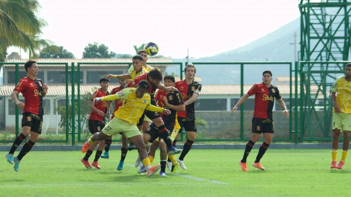 Melgar empató contra Juan Pablo II y se despide del torneo de apertura

 – El diario andino