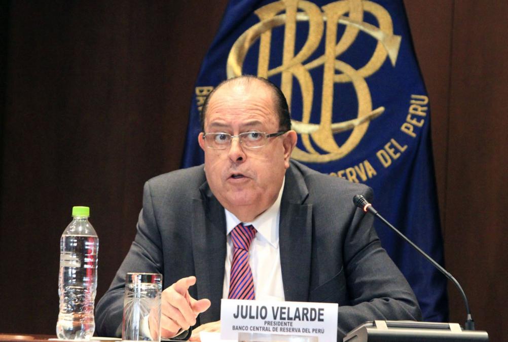 BCR advierte sobre videos falsos Julio Velarda en Internet

 – El diario andino