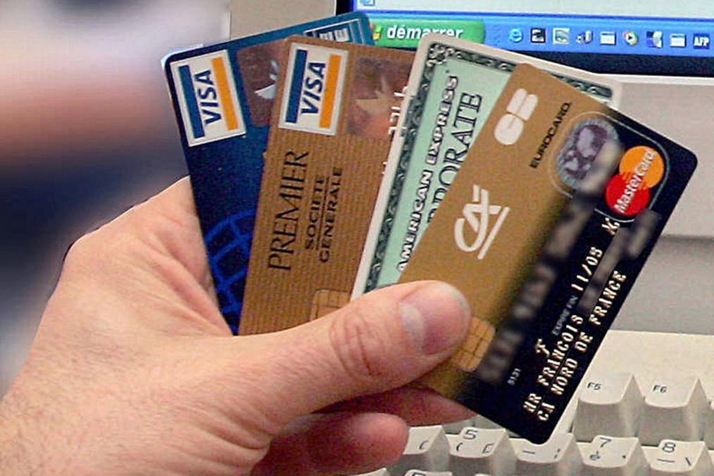 Requerirán nuevas tarjetas de crédito a partir del 1 de julio.

 – El diario andino