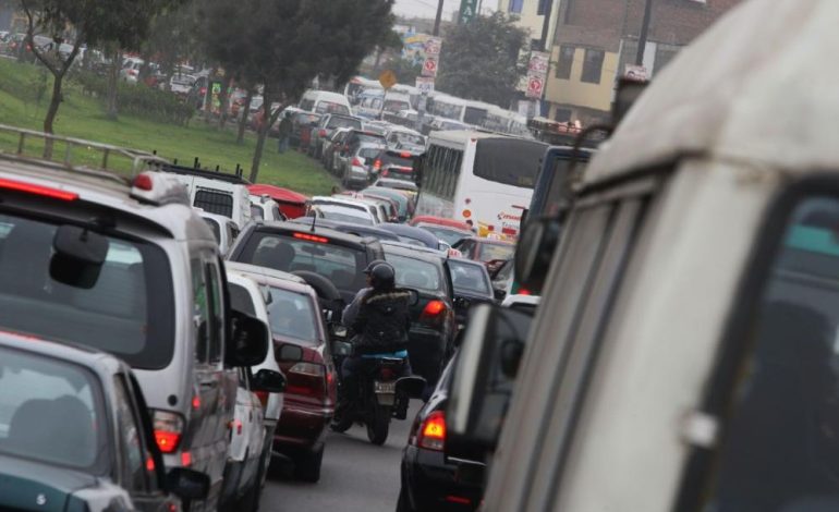 Presidente, Perú no puede esperar un transporte decente de Kunckel Saamer
– El diario andino