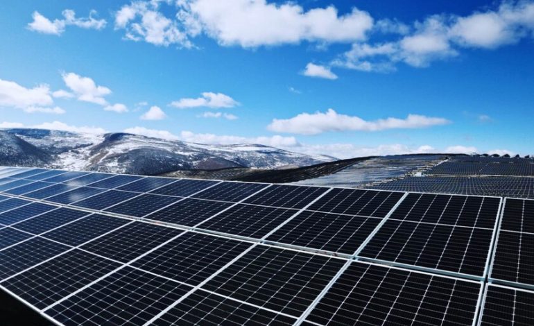 La industria china ha estado retirando los precios de los paneles solares durante años. Ahora el 30% de sus trabajadores están en la calle

 – El diario andino