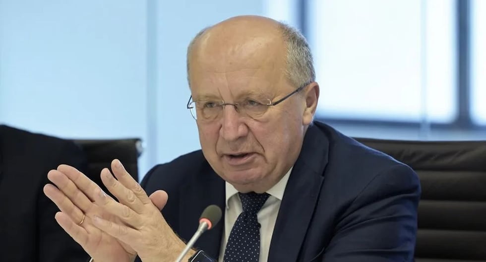 Comisionado europeo, «conmocionado» por el asesinato del ex parlamento ucraniano

 – El diario andino