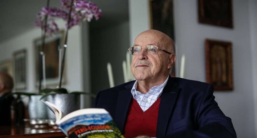 Ex canciller Eduardo Ferrero Costa: «La declaración de Petro es muy grave y no corresponde políticamente a esta situación» | Tlcnota | Citación

 – El diario andino