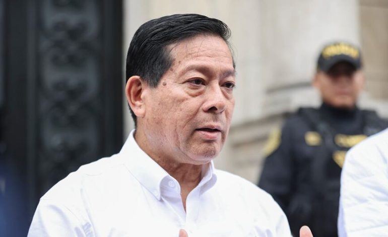 Eduardo Arana: Juan José Santiváñez no tiene una decisión sobre el poder en el gobierno y no reemplaza a ningún ministro | Dina Boluarte | Último | Citación
– El diario andino