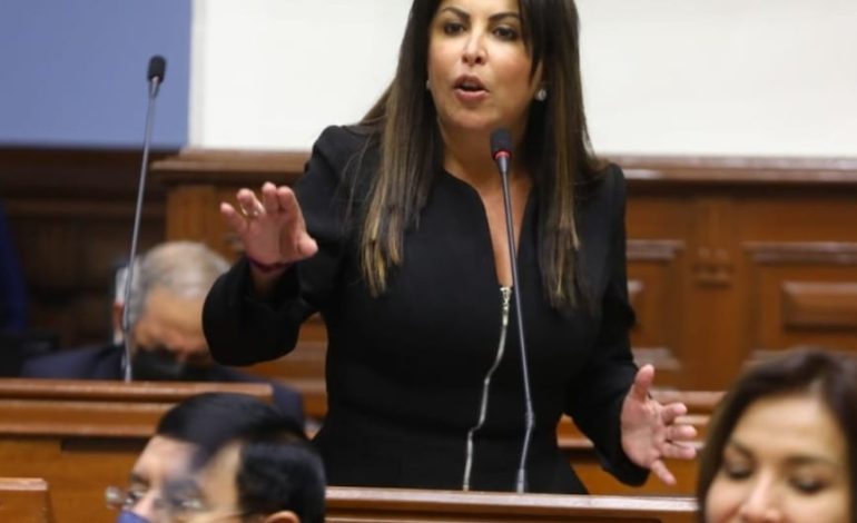 Elecciones 2026: Patricia Chirinos sugiere que los alcaldes solicitan permiso y ya no renuncian para solicitar elecciones 12 de abril | Último | Citación
– El diario andino