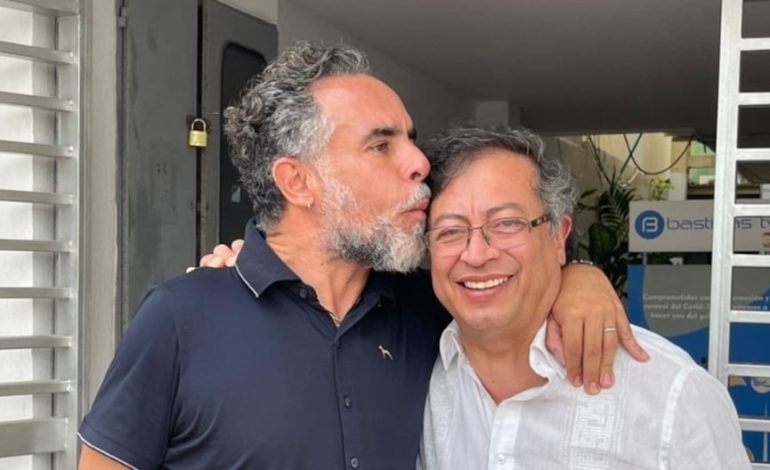 Quien es Armando Benedetti, el hombre clave para el triunfo de Gustavo Petro y que «lo sabe todo» de Colombia | Santa Rosa | Perú | MUNDO
– El diario andino