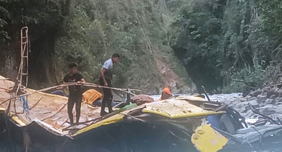 Tragedia en Puno: 10 muertos y 37 heridos después del arbusto de autobús que cayó al río Last Inambari | PERÚ

 – El diario andino