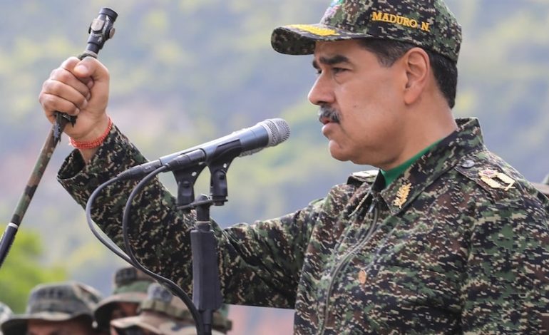 La presión estadounidense a Maduro no solo es militar sino también diplomática y judicial | MUNDO
– El diario andino