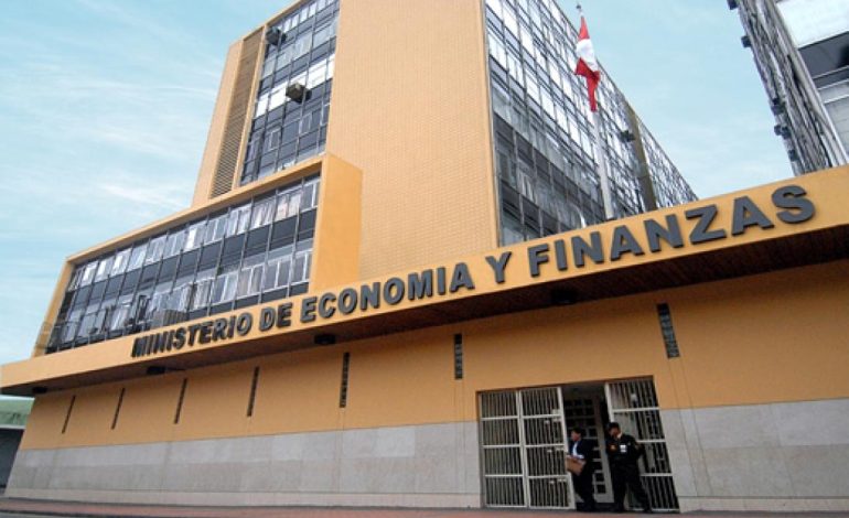 MEF insiste en que la economía crecerá 3.5% este año
– El diario andino