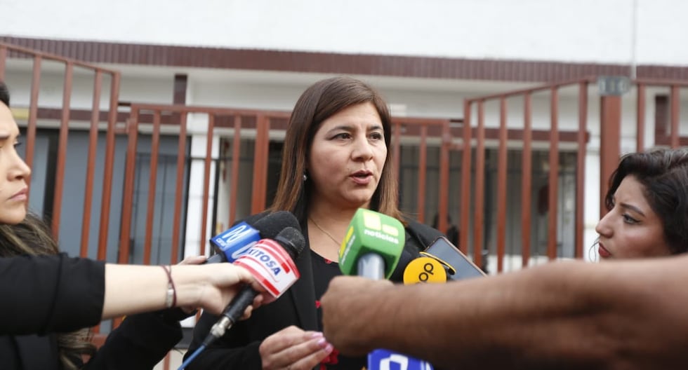 Silvan Carrón acusa a Rafael López Aliaga después de su despido: He sido responsable de las amenazas con los mensajes del propio Alcalde | Último | Citación

 – El diario andino
