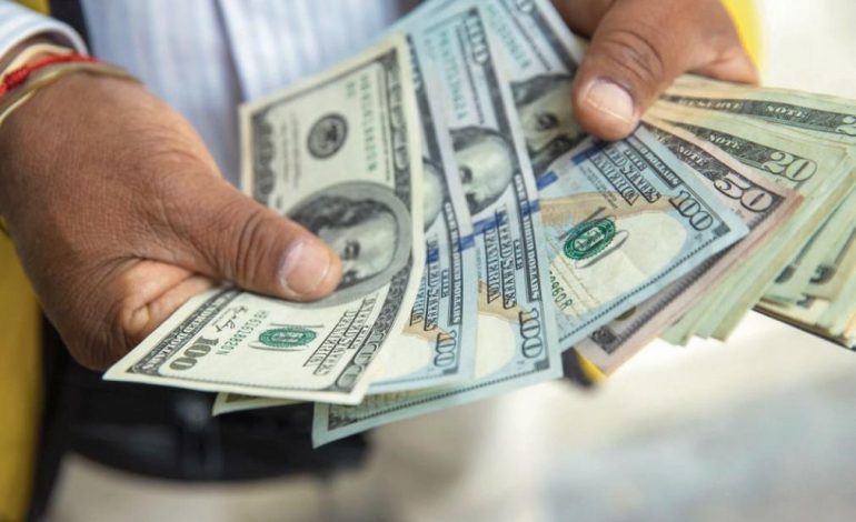 El precio del dólar subió a S / 3,538 ayer en el segundo día

 – El diario andino