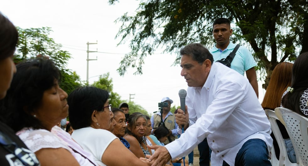 Elecciones 2026 | Carlos Álvarez, suspenso candidato, revista Fernando Vivas | Clase rural para todos | Tlcnota | Citación

 – El diario andino