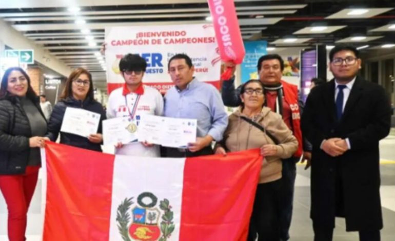 El adolescente peruano gana la medalla de oro en la Olimpiada Internacional de Física por segundo año | Último | PERÚ

 – El diario andino