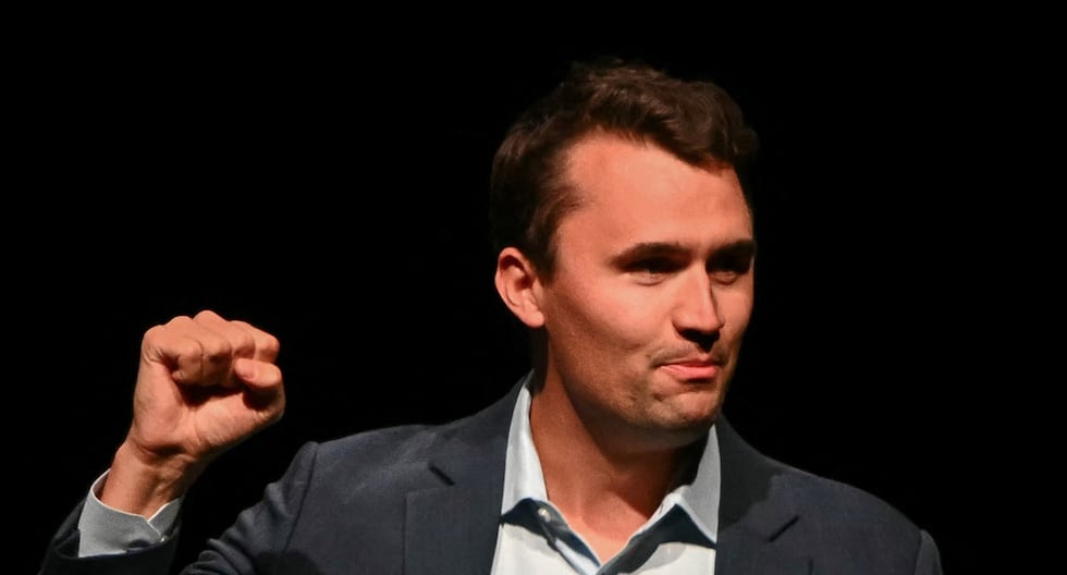 El activista de la derecha Charlie Kirk herido en la universidad en los Estados Unidos.

 – El diario andino