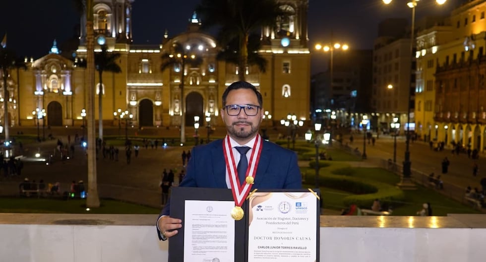 Peruano recibió el Dr. Honoris Causa otorgado por la Cátedra de la UNESCO | PERÚ

 – El diario andino